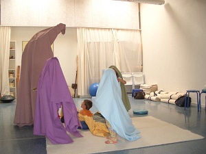 Tanzen f&uuml;r Kinder - Einzelworkshops mit Musik, Bewegung, Spiel und Spass.